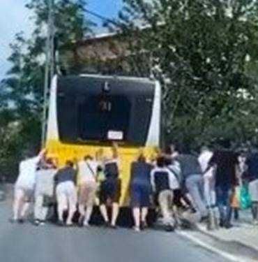 iett-otobus-ariza-sariyer