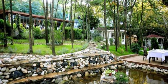 Reşitpaşa’daki Meyyali Restorant’ın yeri kiraya veriliyor!