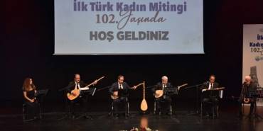 ilk-turk-kadin-mitingi-sariyergazetesi