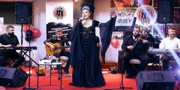 sahsenem-gaziantep-kadin-taraftar-bulusmasi