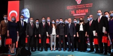 mhp-siyaset-liderlik-mezuniyeti