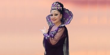 sahsenem-yilbasi-konseri-yeni-kostum