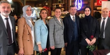mhp-sariyer-kadinlar-gunu-bulusmasi
