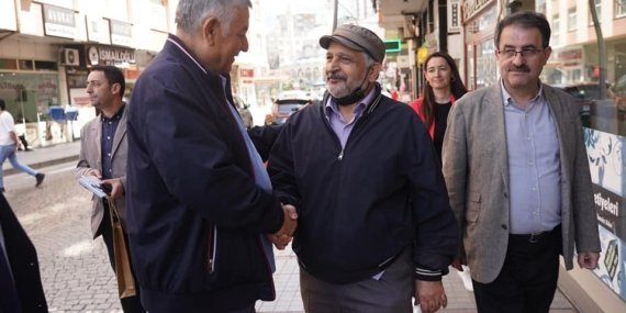 Şükrü Genç’ten Rize’de esnaf ziyareti
