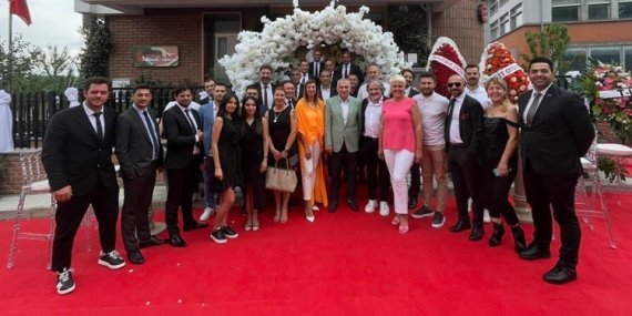 Intraline İlaç yeni adresinde açıldı