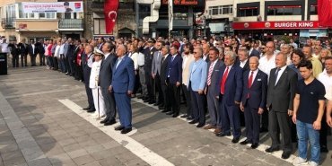 otuz-agustos-zafer-bayrami-toren