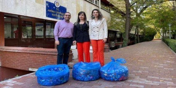 Ankara Üniversitesi’nden tekerlekli sandalye desteği