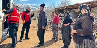 deprem-yardimlari-kizilay