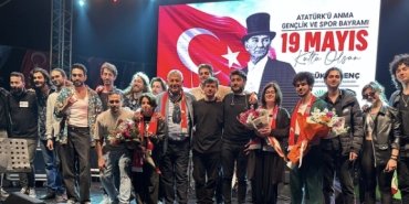 211AA958-63C2-44E8-A555-E0D9C69AA870