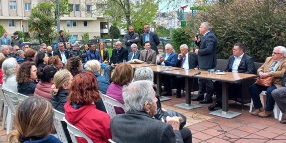 Gökan Zeybek’ten Gazeteciler Sitesi’nde toplantı