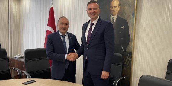 Ankara Üniversitesi ile Öz Sağlık İş Sendikası arasında toplu iş sözleşmesi imzalandı
