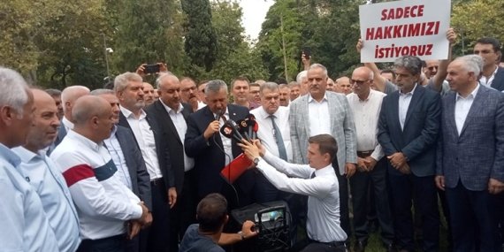 Halk otobüsü şoförlerinden İBB önünde eylem!