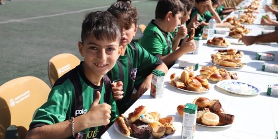 Derbent Spor Kulübü kahvaltıda buluştu