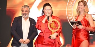 cilem-duman-odul-aldi