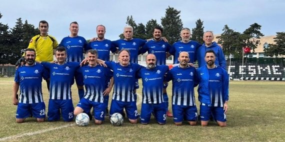 Sarıyer’in çocuklarından İzmir’de şampiyonluk