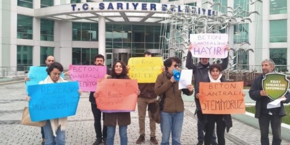Sarıyer Belediyesi önünde beton santrali eylemi