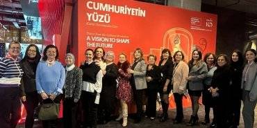 ayla-erdim-cumhuriyetimizin-yuz-aki