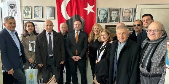 İbrahim Temur’dan dernek ziyareti