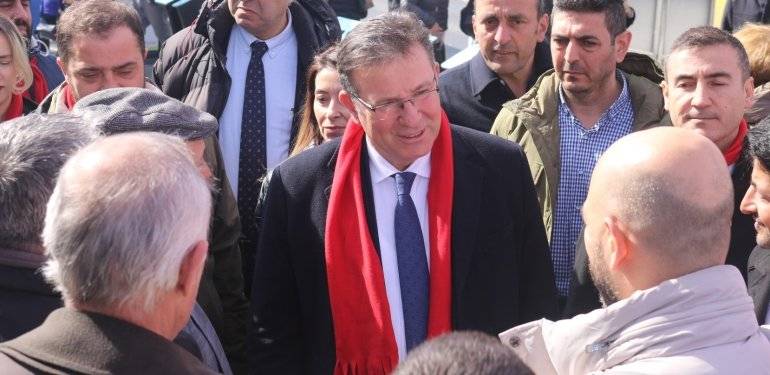 Oktay Aksu, Sarıyer’de esnafla buluştu