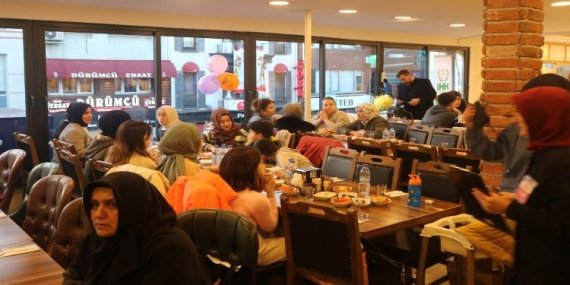 İHH Sarıyer’den iftar programı