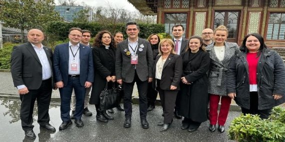 İYİ Parti’den “First Robotics Competition” ziyareti