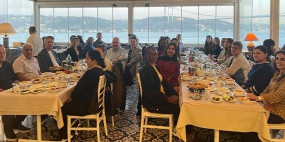 Kidsdorf ailesinden iftar buluşması