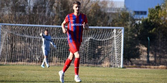 Futbolcu Burak Ağırbaş’ın hayatını Luis Figo değiştirdi