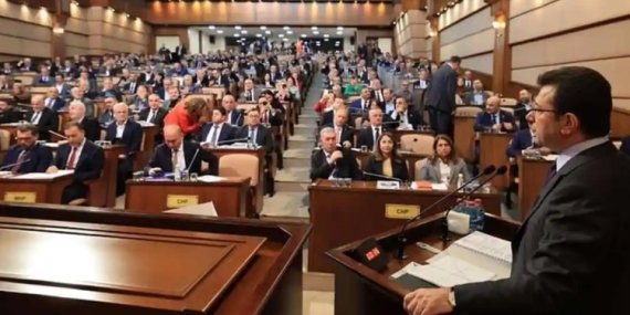 İmamoğlu’na 12 milyar 450 milyonluk borçlanma yetkisi!