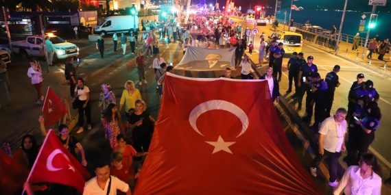 Sarıyerliler 30 Ağustos Zafer Bayramı’nı coşkuyla kutladı