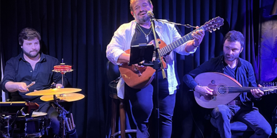 Londra’da Mustafa Akay rüzgarı