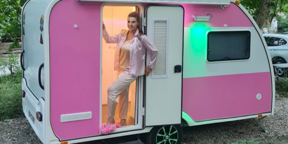 Karavan’da Talk Show