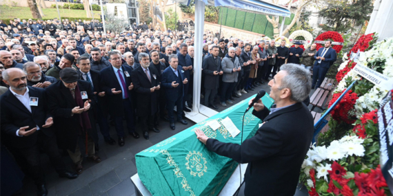 Op. Dr. Atilla Alp son yolculuğuna uğurlandı