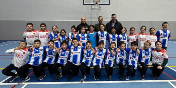 Yeniköy İlkokulu şampiyon!