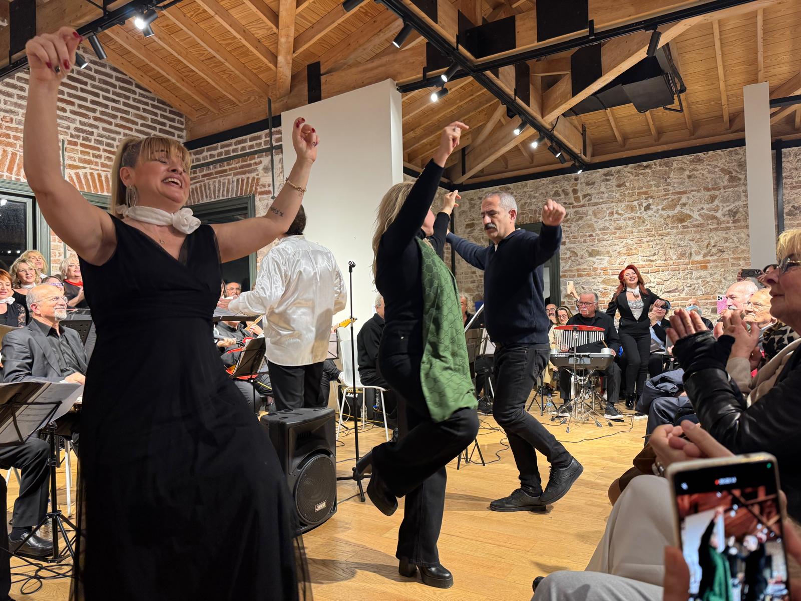 istanbul_kulturler_korosu_buyukada_konser (1)