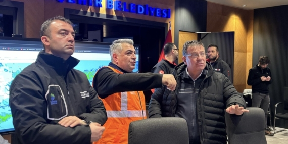 Sarıyer’de yoğun kar mesaisi!