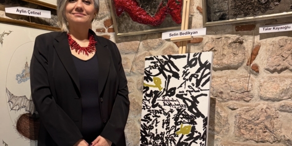 İstanbul’un Efsaneleri sergisinde Selin Bedikyan eseri