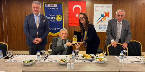 Haldun Dormen’e “Meslekte Üstün Hizmet Ödülü”