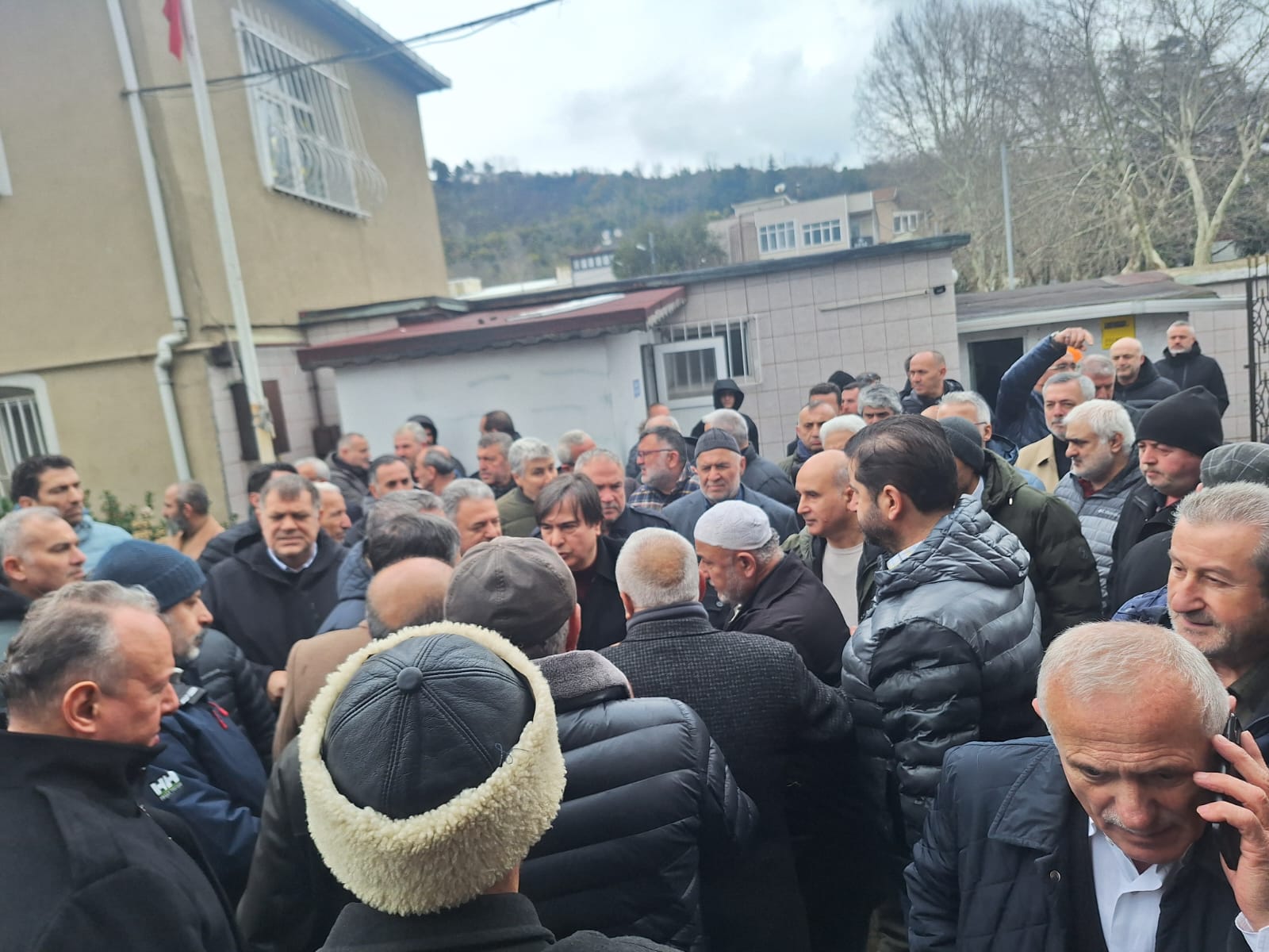 sems_cakiroglu_anne_cenazesi (2)