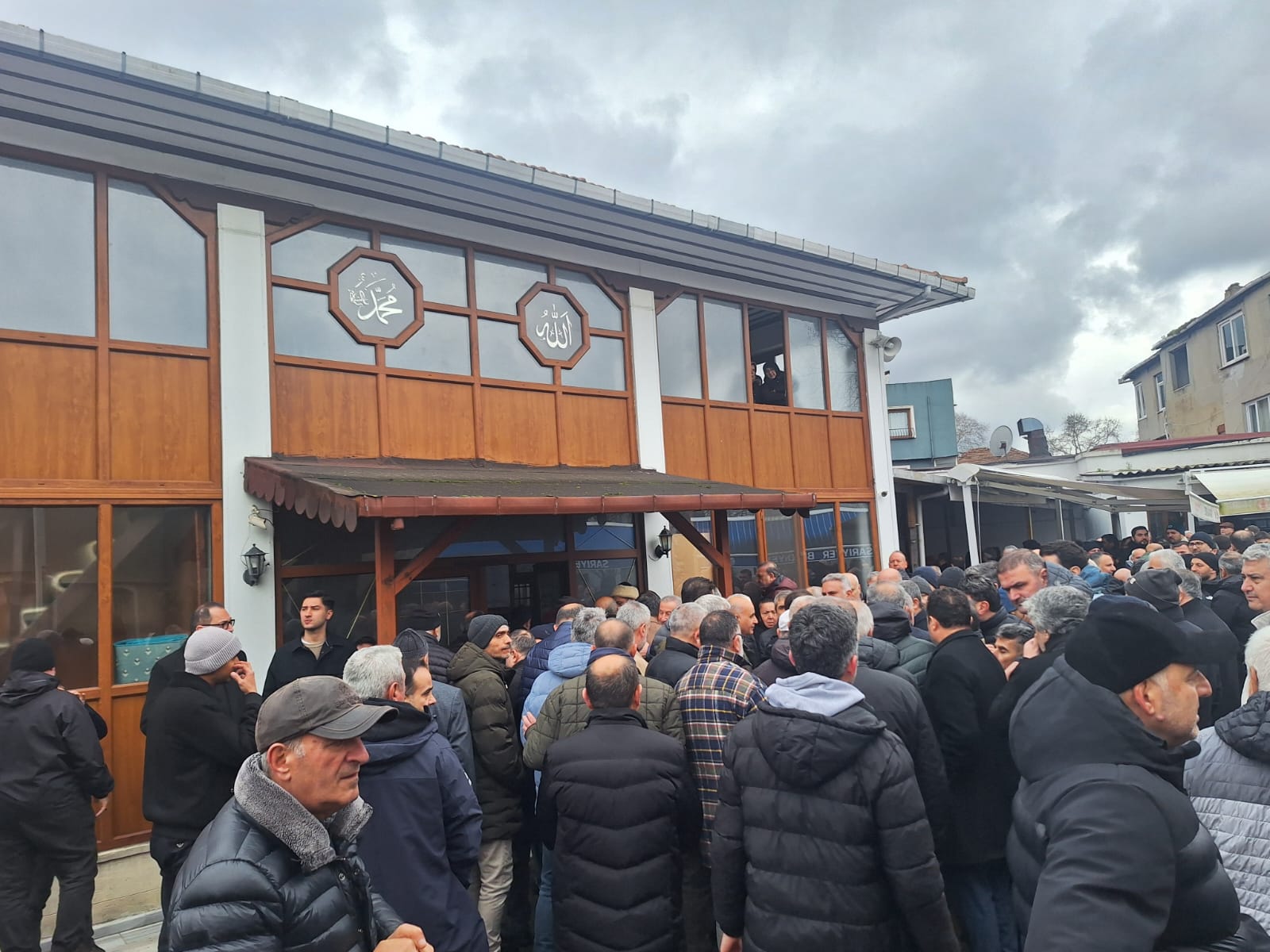 sems_cakiroglu_anne_cenazesi (7)