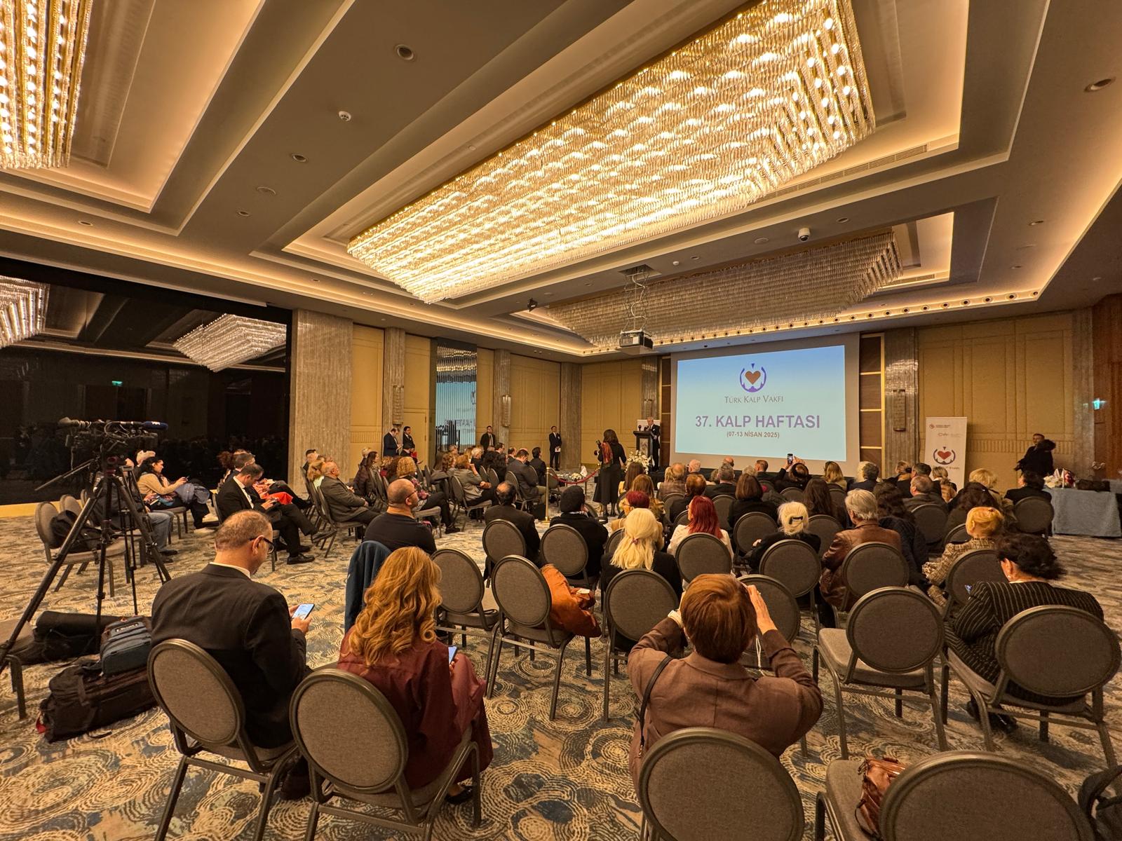 turk_kalp_vakfi_ellinci_yil_program_otuzyedinci_kalp_haftasi (10)