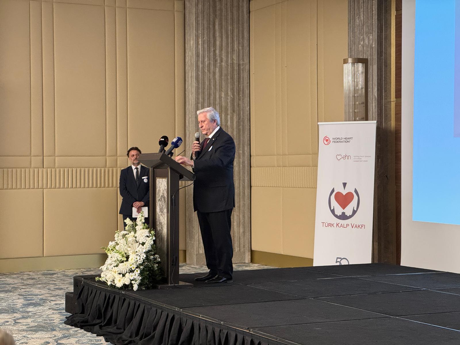 turk_kalp_vakfi_ellinci_yil_program_otuzyedinci_kalp_haftasi (11)