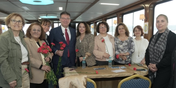 Sarıyer’de Anneler Günü kermesi ve Boğaz turu