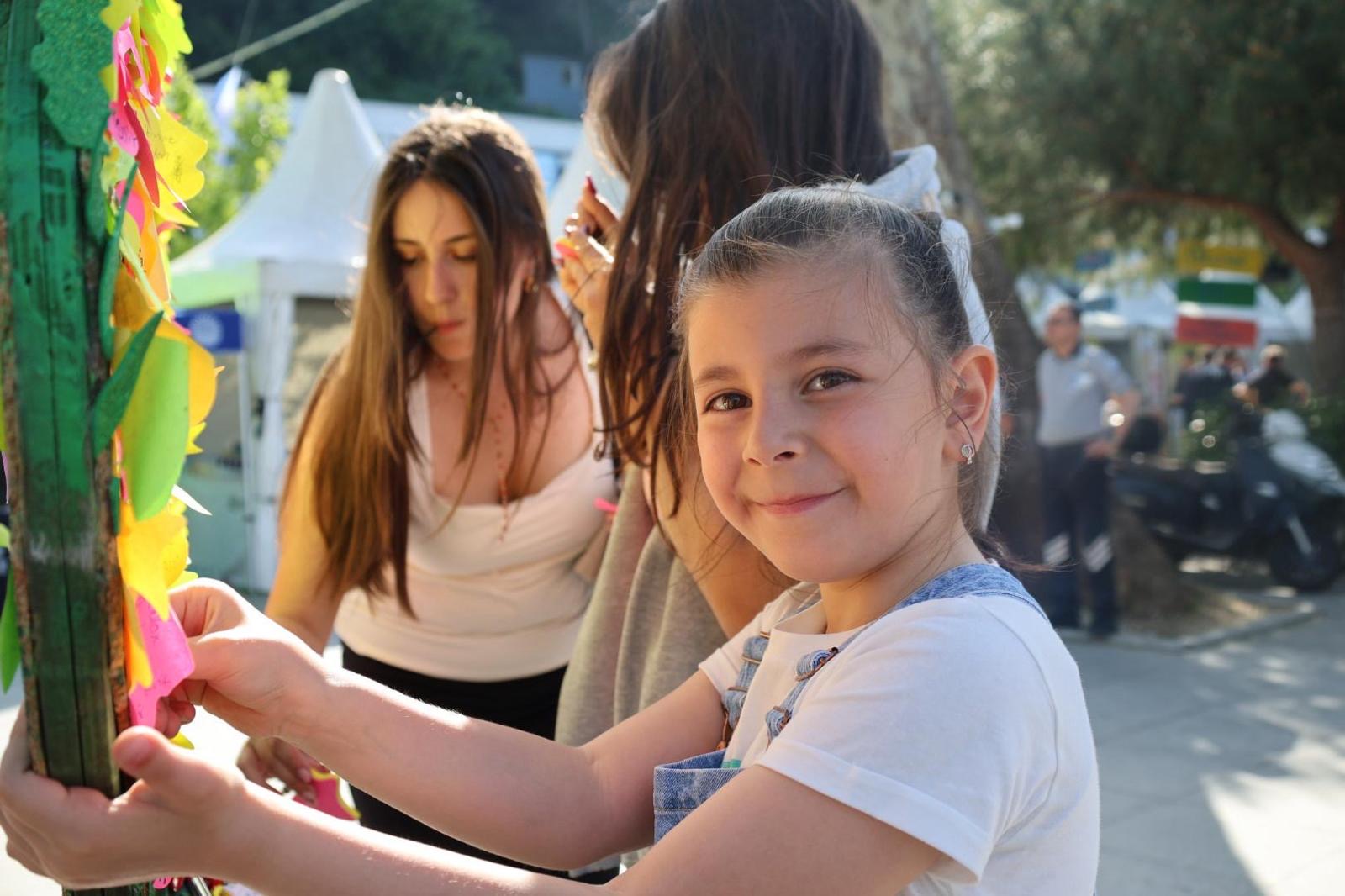 4935a3a8-d75a-40f4-a3f3-8166cd17f0ed