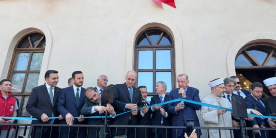 Cumhurbaşkanı Erdoğan, Gümrükçü İshak Ağa Camii’ni açtı