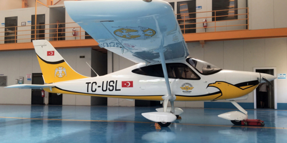 Konya Selçuk Üniversitesi’nden satılık uçak!