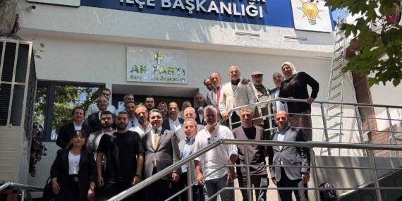 AK Parti Sarıyer’den basın buluşması