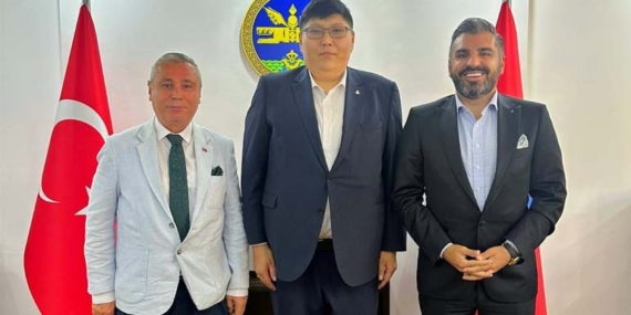 İstanbul’da dostluk mesajları verildi