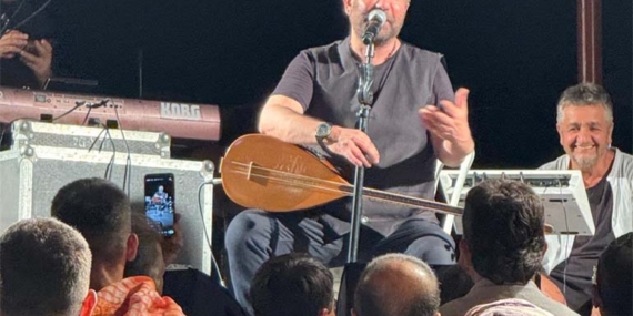 Osman Öztunç gönülleri mest etti