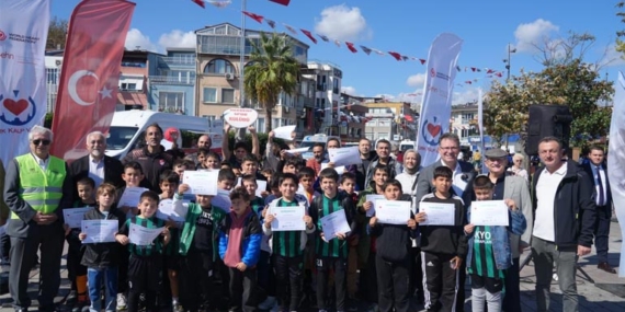 Sarıyer’de “Kalbin İçin Olta At” yürüyüşü