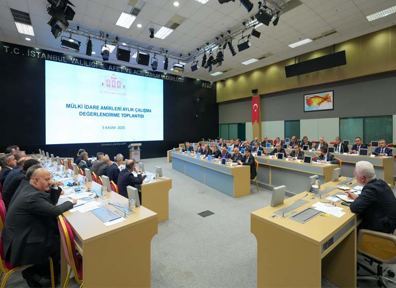 istanbul_valiligi_toplanti